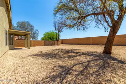 2313 W Carter Road, Phoenix, AZ 85041 - Photo 1