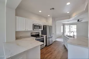 9135 W Monte Vista Rd, Phoenix, AZ 85037 - Photo 1