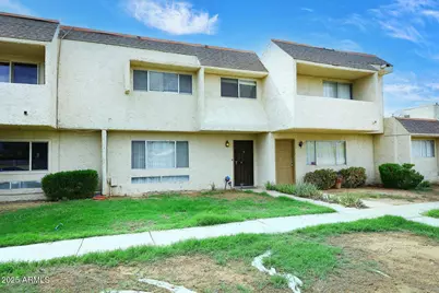 944 S Valencia -- #4, Mesa, AZ 85202 - Photo 1