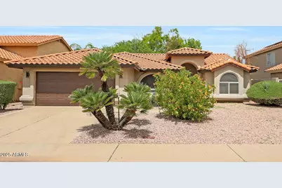 4520 E Desert Cactus, Phoenix, AZ 85032 - Photo 1