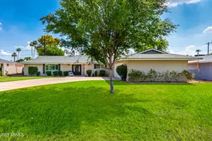 333 E Kaler Dr, Phoenix, AZ 85020 - Photo 1