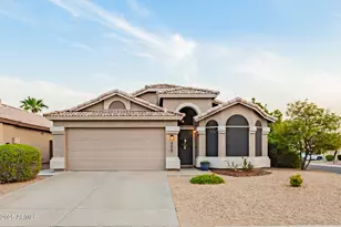 6625 W Saddlehorn, Phoenix, AZ 85083 - Photo 1