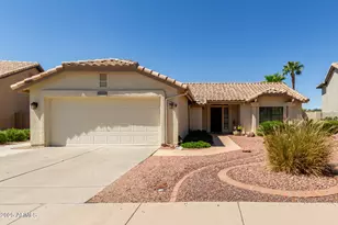 10952 W Tonopah Dr, Peoria, AZ 85373 - Photo 1