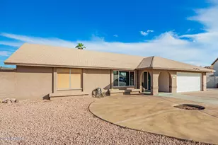 1139 E Huber St, Mesa, AZ 85203 - Photo 1