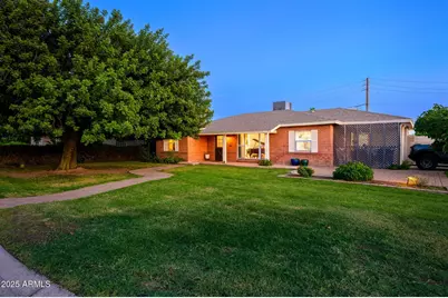 1801 E Montebello Avenue, Phoenix, AZ 85016 - Photo 1