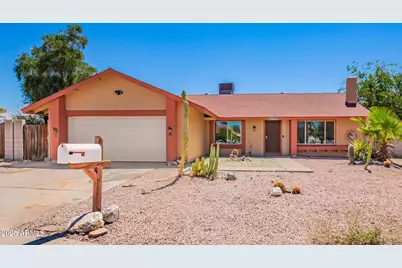 2335 W Caribbean, Phoenix, AZ 85023 - Photo 1