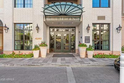 4240 E Camelback Road #Unit 508, Phoenix, AZ 85018 - Photo 1