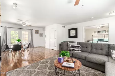 8315 E Orange Blossom Lane, Scottsdale, AZ 85250 - Photo 1