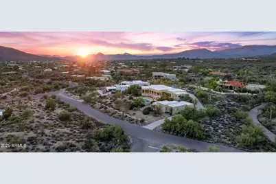 8418 E Dog Leg Drive, Carefree, AZ 85377 - Photo 1