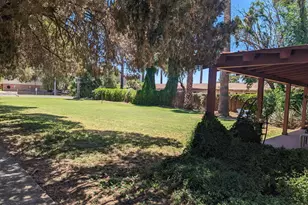 746 E Maryland Ave, Phoenix, AZ 85014 - Photo 1