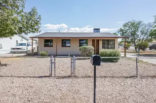 1629 E Violet, Phoenix, AZ 85040 - Photo 1