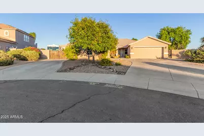 5503 N 83rd Drive, Glendale, AZ 85305 - Photo 1