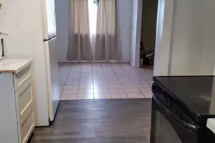 525 W Buist St, Phoenix, AZ 85041 - Photo 1