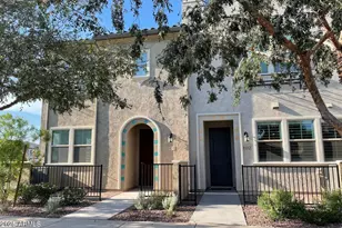 1959 E Hampton Ln, Gilbert, AZ 85295 - Photo 1