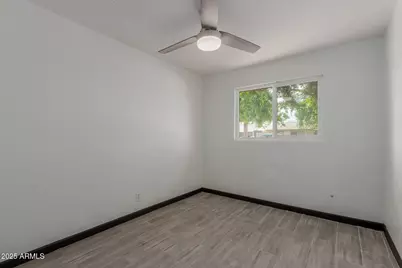 4944 W Sierra Vista Drive, Glendale, AZ 85301 - Photo 17