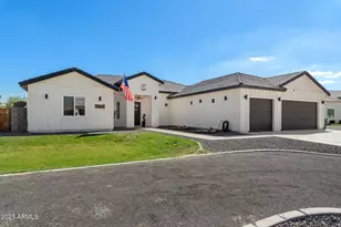 18717 E Chestnut Dr, Queen Creek, AZ 85142 - Photo 1