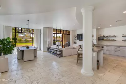 8 E Biltmore Estate #110, Phoenix, AZ 85016 - Photo 1