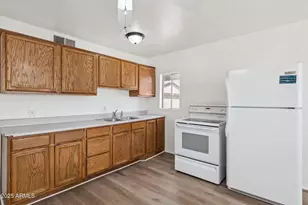 2525 E Willetta, Phoenix, AZ 85008 - Photo 1