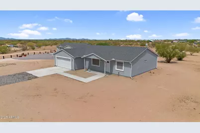 24272 E King Road, Florence, AZ 85132 - Photo 1