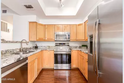 3640 N 38th Street #205, Phoenix, AZ 85018 - Photo 15