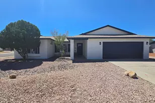 631 W Fogal, Tempe, AZ 85282 - Photo 1