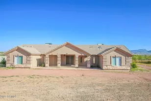 34311 N 7th St, Phoenix, AZ 85085 - Photo 1