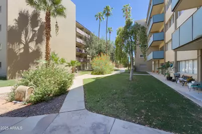 349 E Thomas Road #E301, Phoenix, AZ 85012 - Photo 1