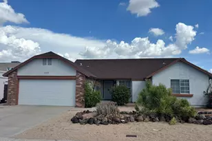 5552 W Shangri La Rd, Glendale, AZ 85304 - Photo 1