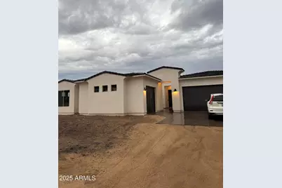 3212 W Adamanda Drive, Phoenix, AZ 85086 - Photo 1