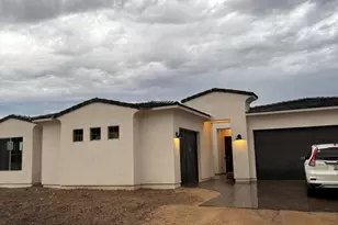 3212 W Adamanda, Phoenix, AZ 85086 - Photo 1