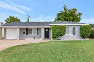 3822 E Monterosa St, Phoenix, AZ 85018 - Photo 1