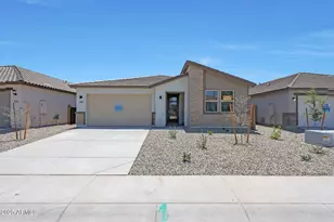 839 W Riparian Dr, San Tan Valley, AZ 85140 - Photo 1