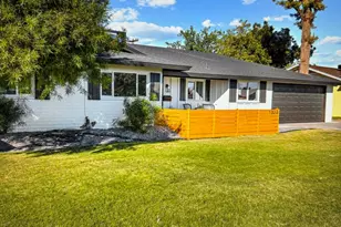 1322 E 2nd St, Mesa, AZ 85203 - Photo 1