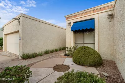 9406 S 47th Place, Phoenix, AZ 85044 - Photo 1