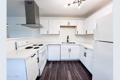 241 E 1st #10, Mesa, AZ 85210 - Photo 1