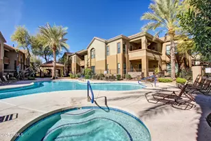 7027 N Scottsdale Rd, Paradise Valley, AZ 85253 - Photo 1