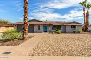 3005 S Fairway Dr, Tempe, AZ 85282 - Photo 1