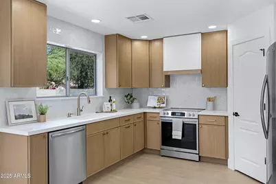 3268 W Belle Avenue, San Tan Valley, AZ 85144 - Photo 1