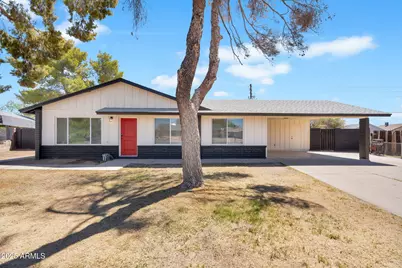 8925 W Monterosa Street, Phoenix, AZ 85037 - Photo 1