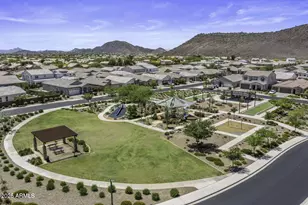 2235 E Saguaro Park Ln, Phoenix, AZ 85024 - Photo 47