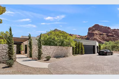 6135 N 51st Place, Paradise Valley, AZ 85253 - Photo 1