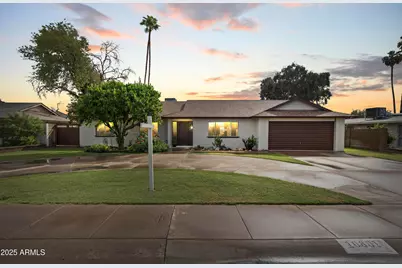 10801 N 37th Drive, Phoenix, AZ 85029 - Photo 1