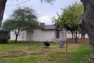 12114 E Victoria St, Chandler, AZ 85249 - Photo 1