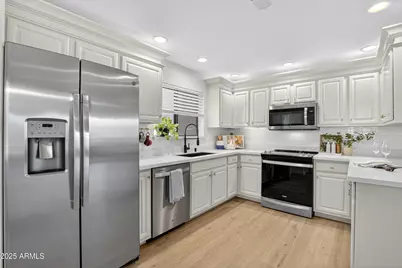 15225 N 100th Street #2215, Scottsdale, AZ 85260 - Photo 1