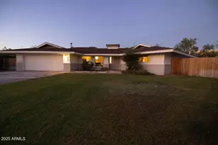 446 W Sunset Cir, Mesa, AZ 85201 - Photo 1