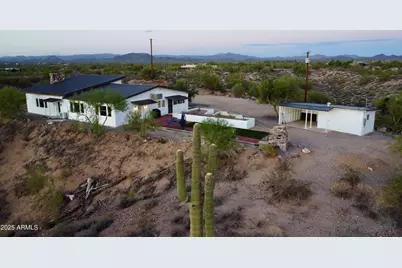 41644 N 277th Avenue, Morristown, AZ 85342 - Photo 1