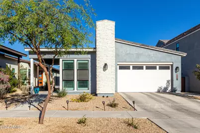 824 E Monte Way, Phoenix, AZ 85042 - Photo 1