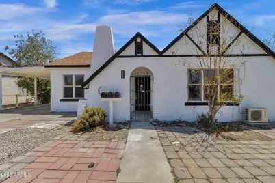 325 N 17th Drive, Phoenix, AZ 85007 - Photo 1