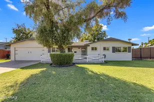 126 N Fraser, Mesa, AZ 85203 - Photo 1