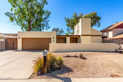 2407 W Paradise Lane, Phoenix, AZ 85023 - Photo 1